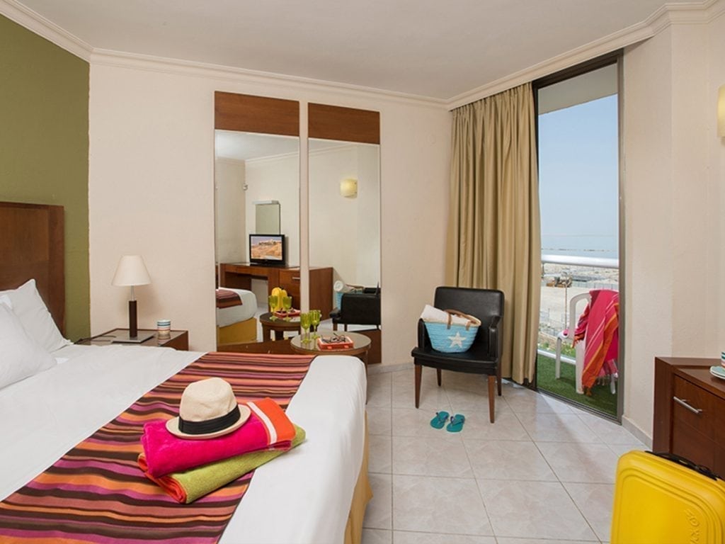 Leonardo Plaza Dead Sea Hotel superior room