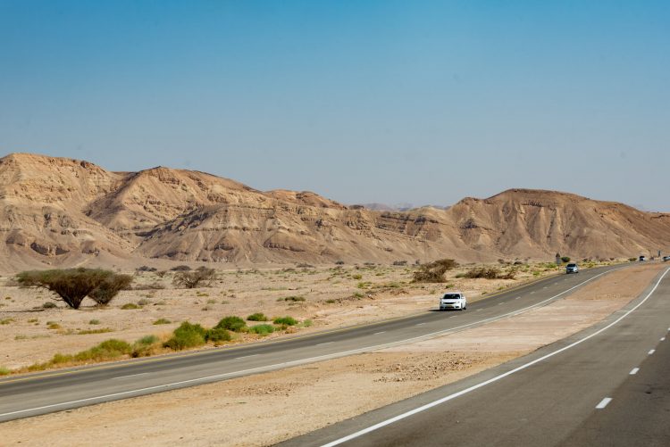 Route 90 to Dead Sea