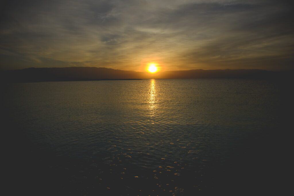 Dead Sea Day Trip vs Overnight Stay: Which Is Right for Your Visit?