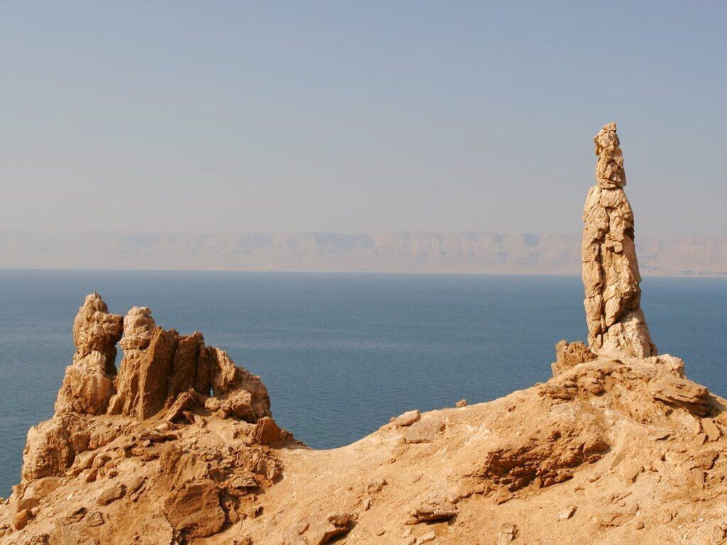 Mount Sodom: Salt Caves and Geological Wonders at the Dead Sea